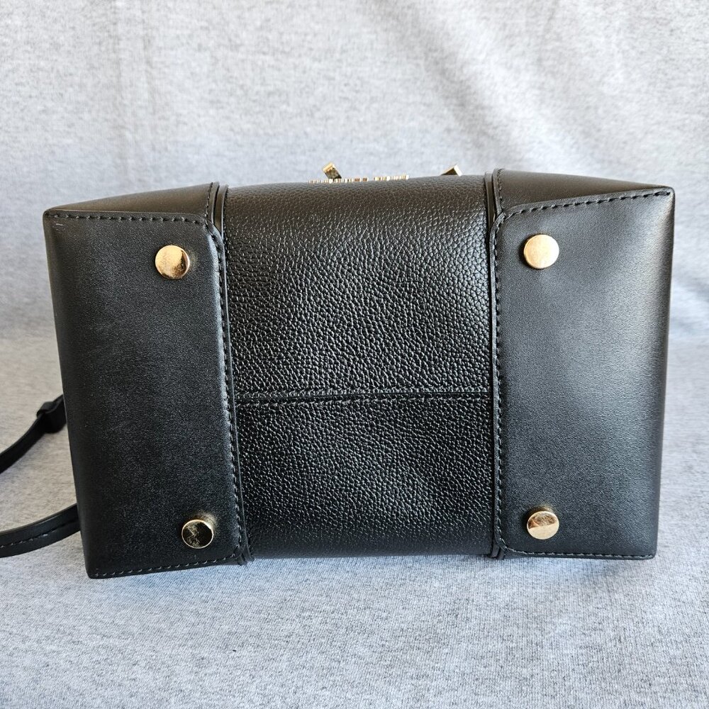 Michael Kors Mercer Gallery Convertible Bucket Leather Shoulder Bag Black/Gold - Picture 5 of 16